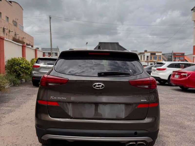 hyundai-tucson-model-2020-small-1