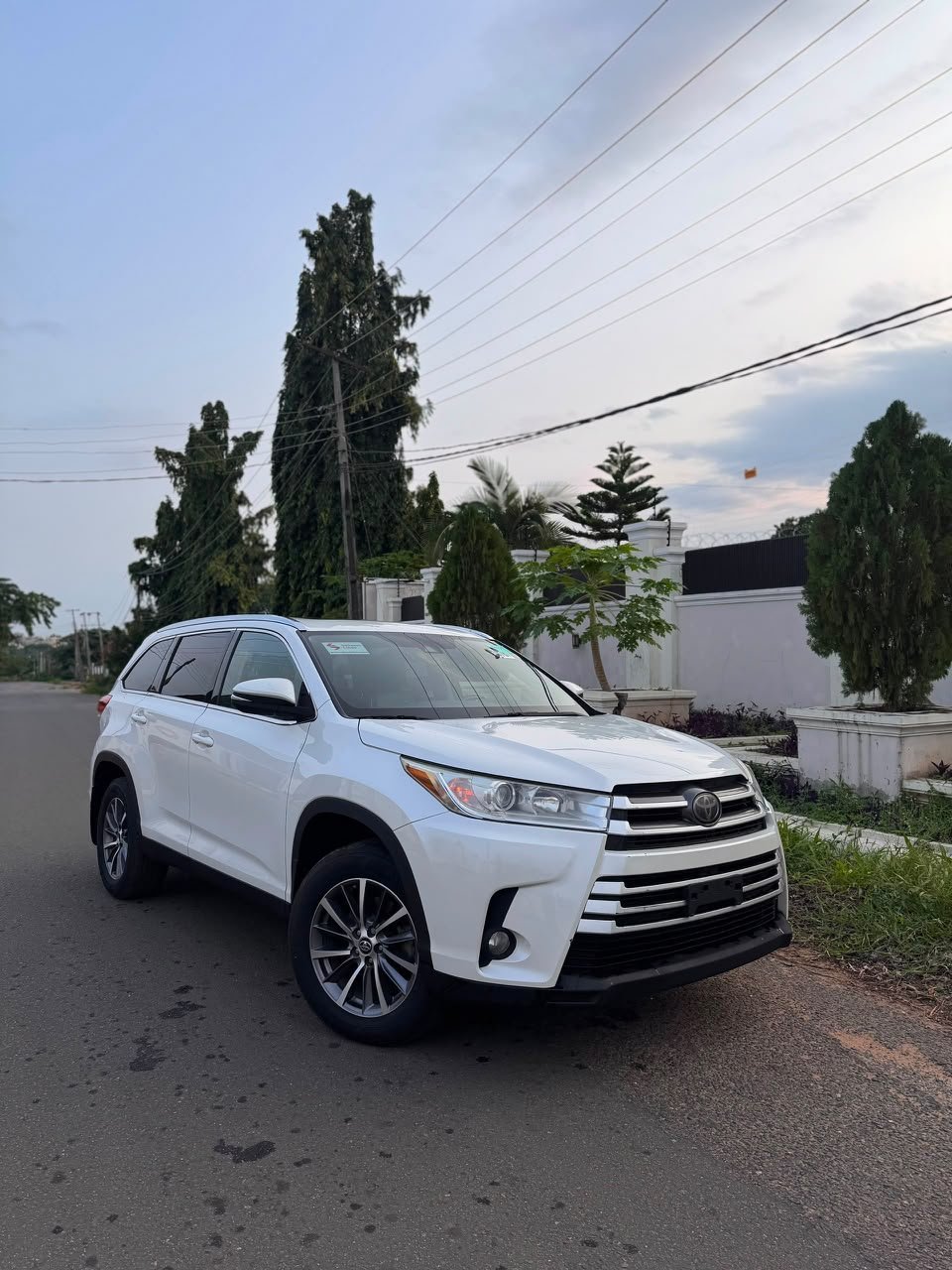 toyota-highlander-big-0